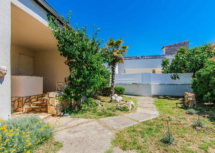 With Parking Space - 24652 Appartamento *