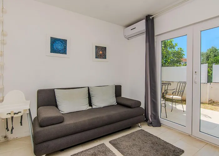 With Parking Space - 24652 Appartement